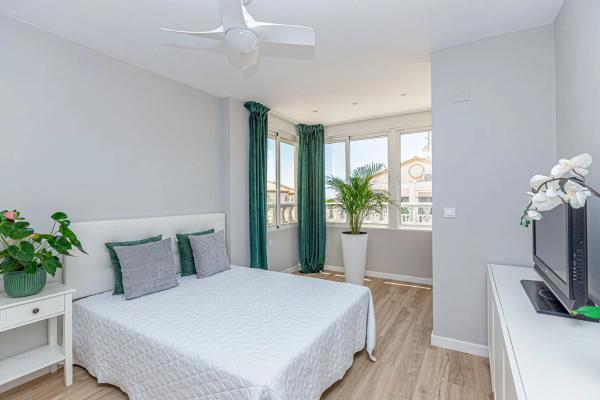 Chalet en Barrio Los Balcones y los Altos