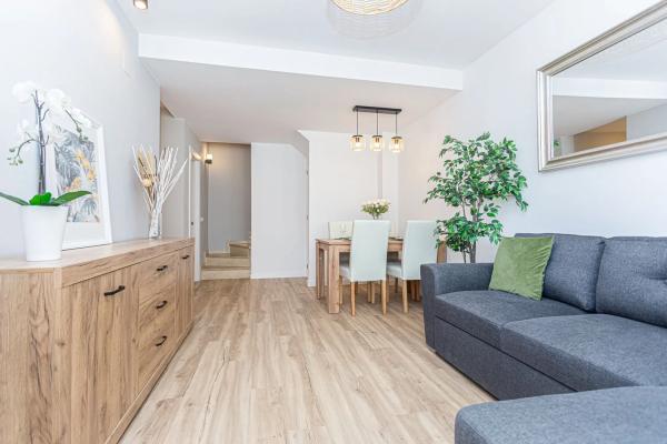 Chalet en Barrio Los Balcones y los Altos