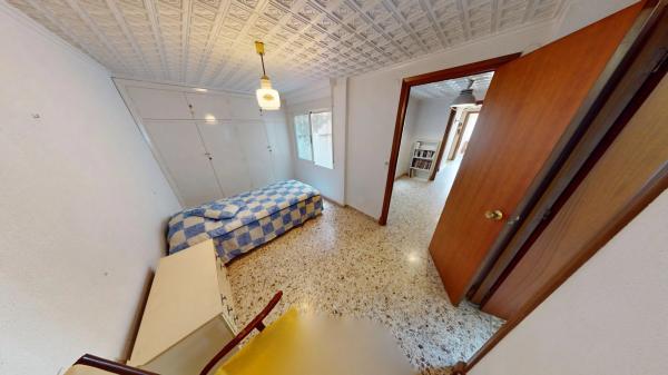 Piso en calle Don Quijote, 79