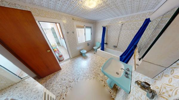 Piso en calle Don Quijote, 79