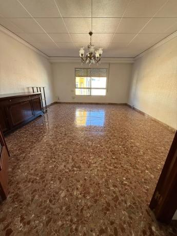 Piso en calle Salazar Alonso, 22