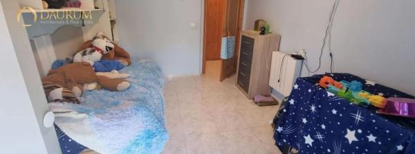 Chalet adosado en calle Gregal