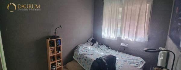 Chalet adosado en calle Gregal