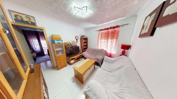 Casa independiente en calle Luis Buñuel