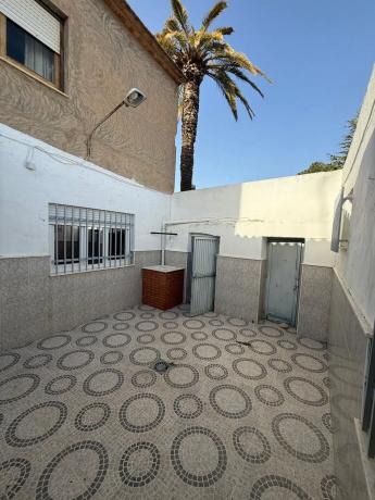 Chalet pareado en calle la Replaceta, 5