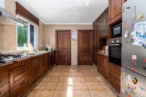 Chalet en Pueblo Levante