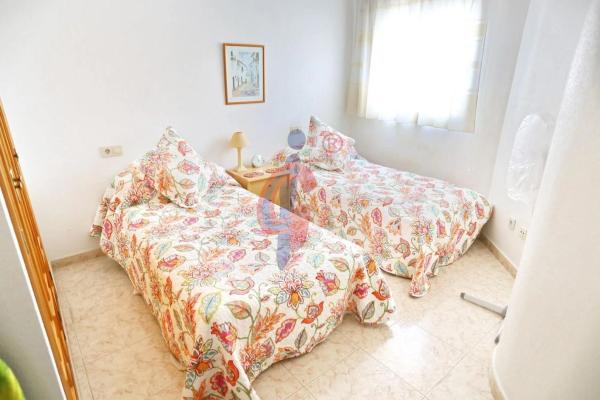 Piso en calle Hermanos Bazán, 13