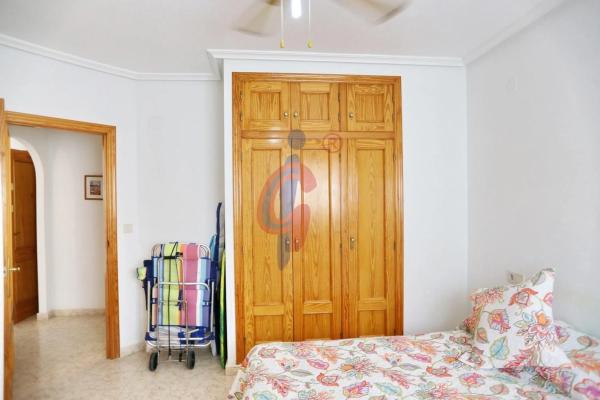 Piso en calle Hermanos Bazán, 13