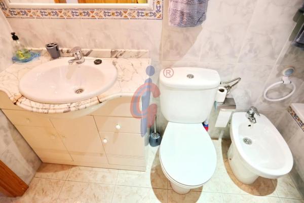 Piso en calle Hermanos Bazán, 13