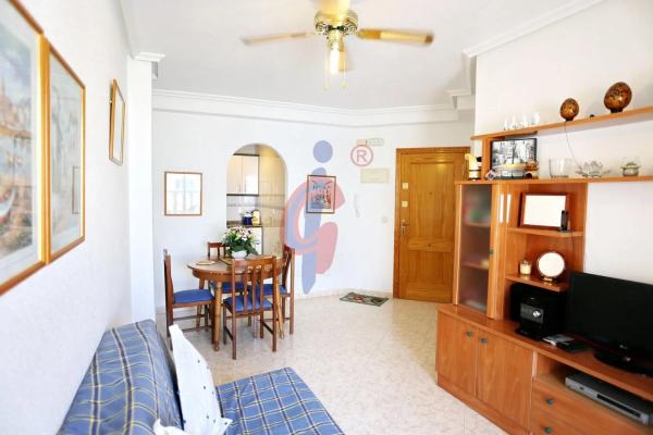 Piso en calle Hermanos Bazán, 13