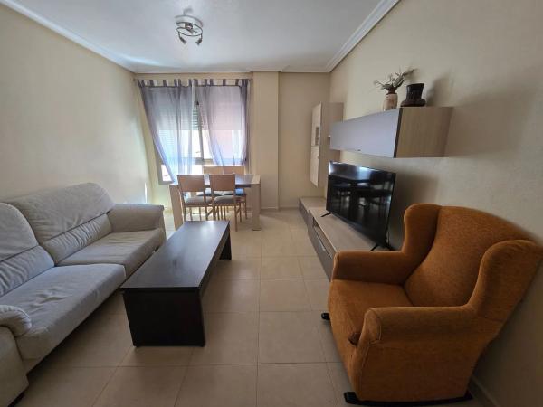 Piso en calle Juan Carlos I, 14