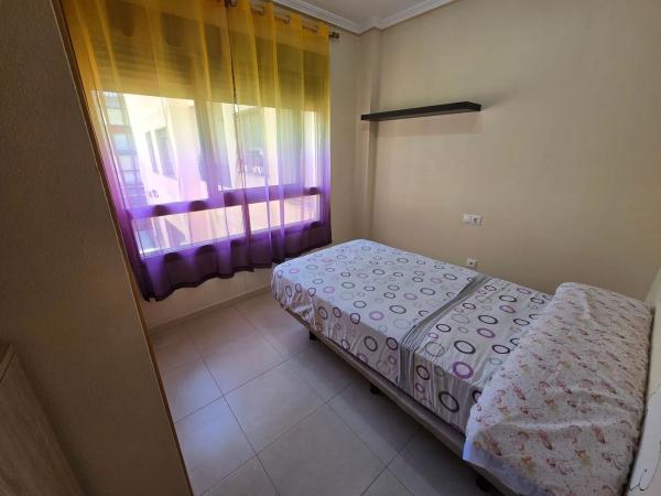 Piso en calle Juan Carlos I, 14