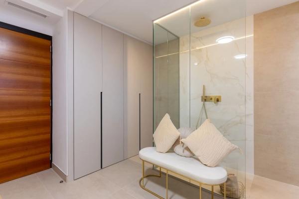 Piso en avenida Juan Carlos I, 12