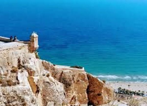 Piso en calle barranco de la cala