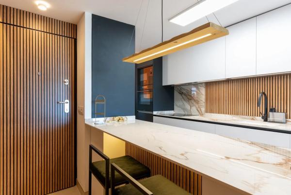 Piso en avenida Juan Carlos I, 12