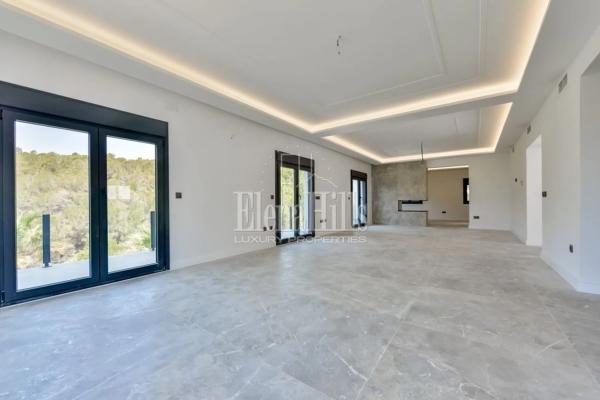 Casa independiente en calle Erica, 11