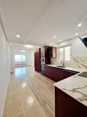 Piso en calle Miguel Hernández, 11