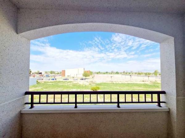 Piso en calle Miguel Hernández, 11