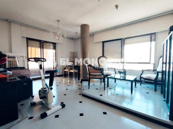 Piso en calle Miguel Hernández