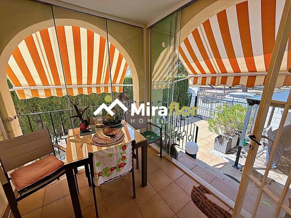 Chalet pareado en avenida del Boticari, 4