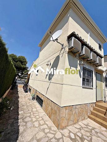 Chalet pareado en avenida del Boticari, 4