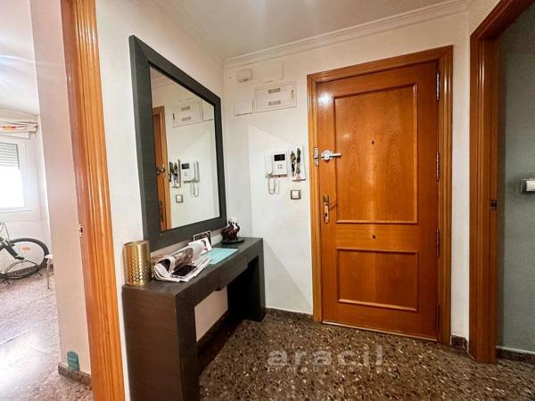 Piso en calle Primer de Maig