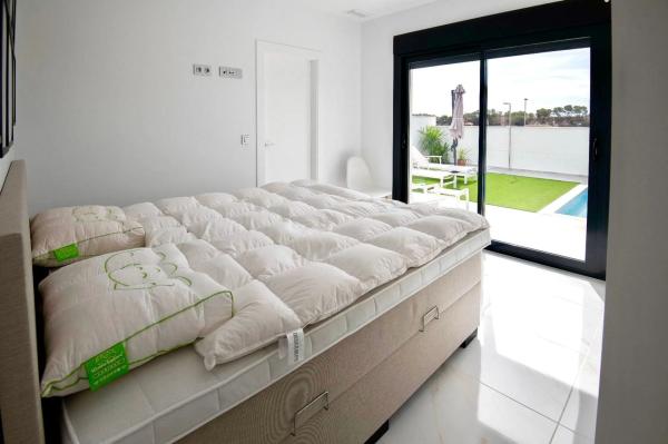 Casa independiente en calle Lentisco