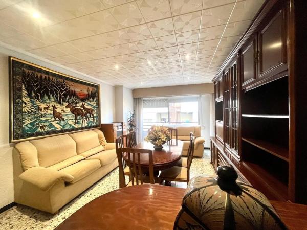 Piso en Barrio Carrús Oeste