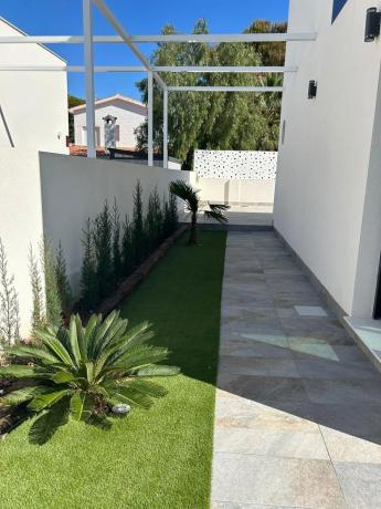 Casa independiente en calle de Ramon y Cajal