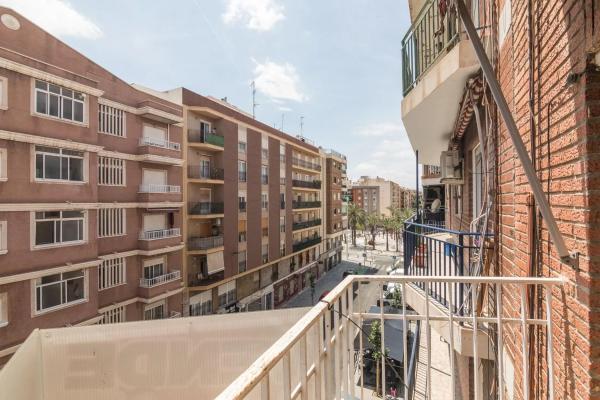 Piso en calle José García Ferrández, 6