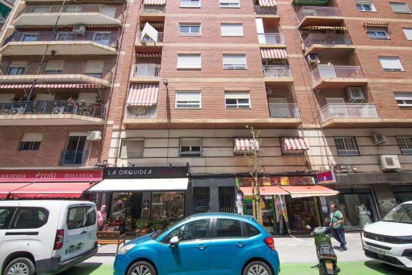 Piso en calle José García Ferrández, 6