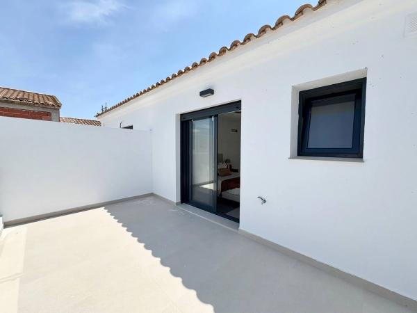 Chalet adosado en venta en calle Manuel Mateo Candel, 242