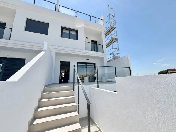 Chalet adosado en venta en calle Manuel Mateo Candel, 242