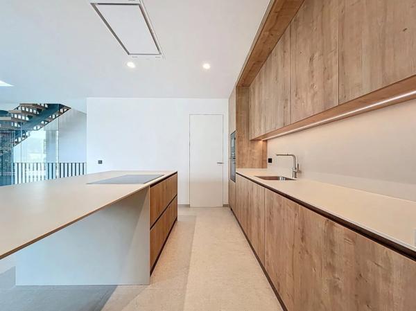 Casa o chalet independiente en venta en calle Calíope, 2