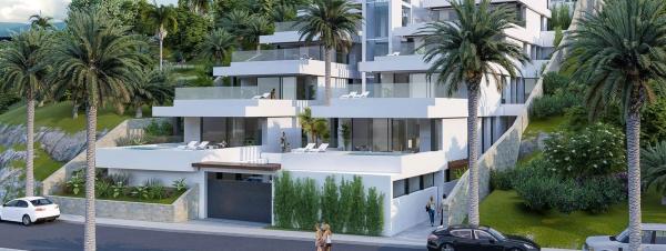 Piso en venta en calle Londres, 28