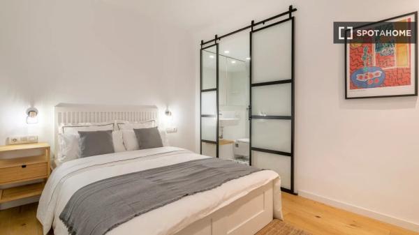 Habitación en piso compartido en alquiler en Alicante