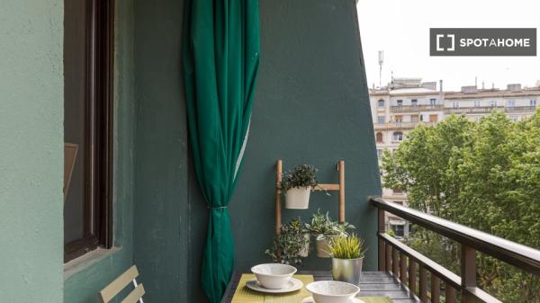 Piso de 3 habitaciones en alquiler en Gros, San Sebastián