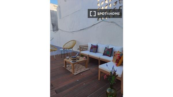 Piso de 3 dormitorios en alquiler en San Felipe, Cádiz