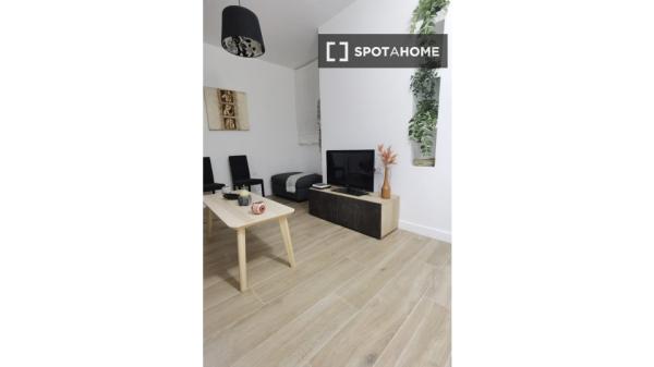 Piso de 3 dormitorios en alquiler en San Felipe, Cádiz