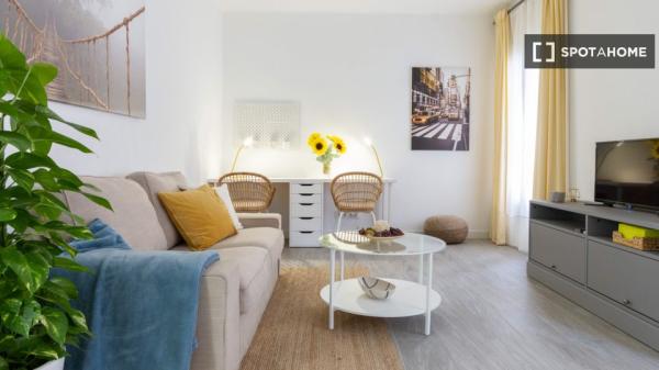 Apartamento de 2 dormitorios en alquiler en El Clot, Barcelona.