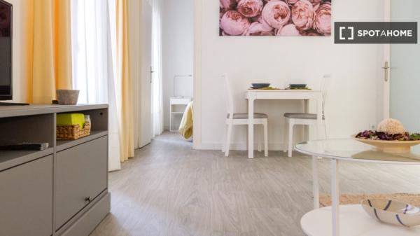 Apartamento de 2 dormitorios en alquiler en El Clot, Barcelona.