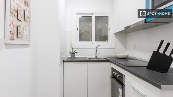 Apartamento de 2 dormitorios en alquiler en El Clot, Barcelona.