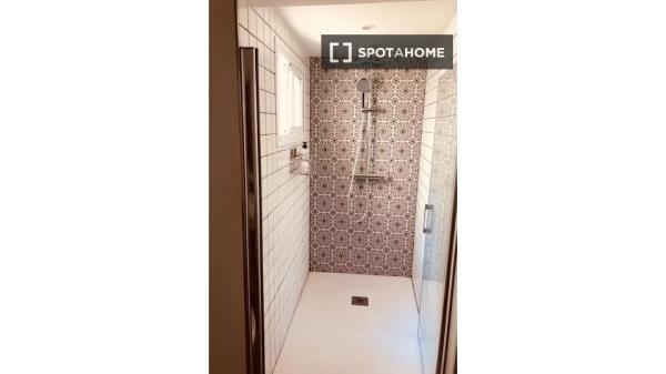 Piso de 3 dormitorios en alquiler en San Felipe, Cádiz