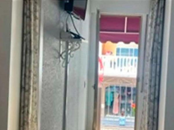 Edificio hotelero en calle la Sal, 14