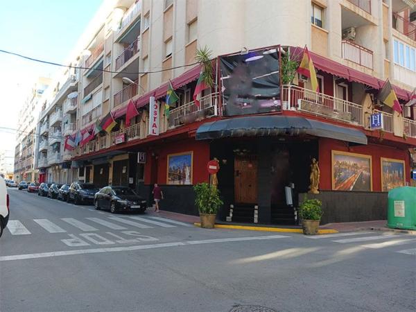 Edificio hotelero en calle la Sal, 14