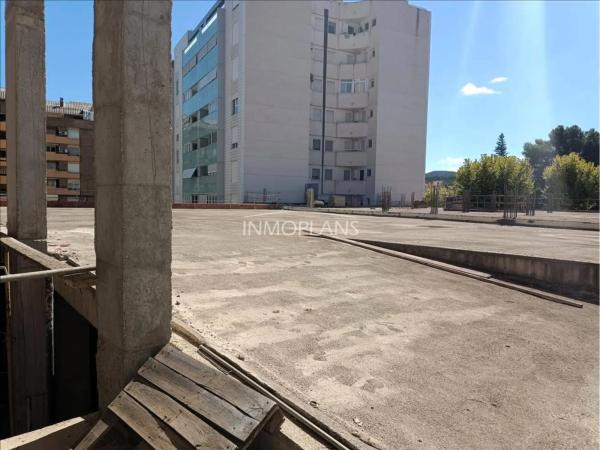 Edificio en calle Oliver