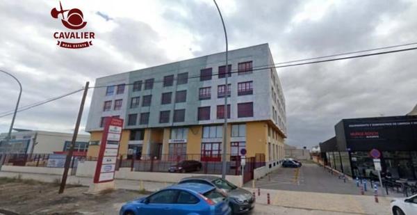 Edificio en Barrio Ciudad de Asís - Font-Calent - El Bacarot