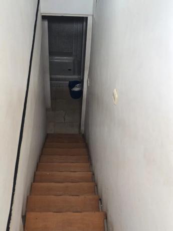 Edificio de uso mixto en calle Navas s/n