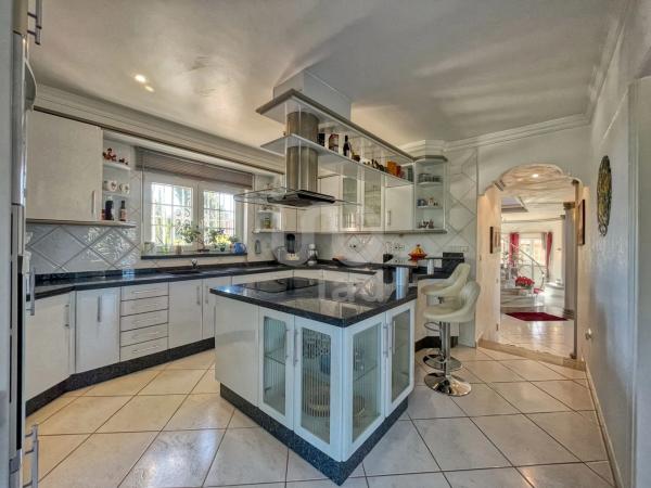 Edificio hotelero en Partida Buscarrons Cl-06a, 2