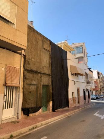 Edificio en calle de Antina, 3